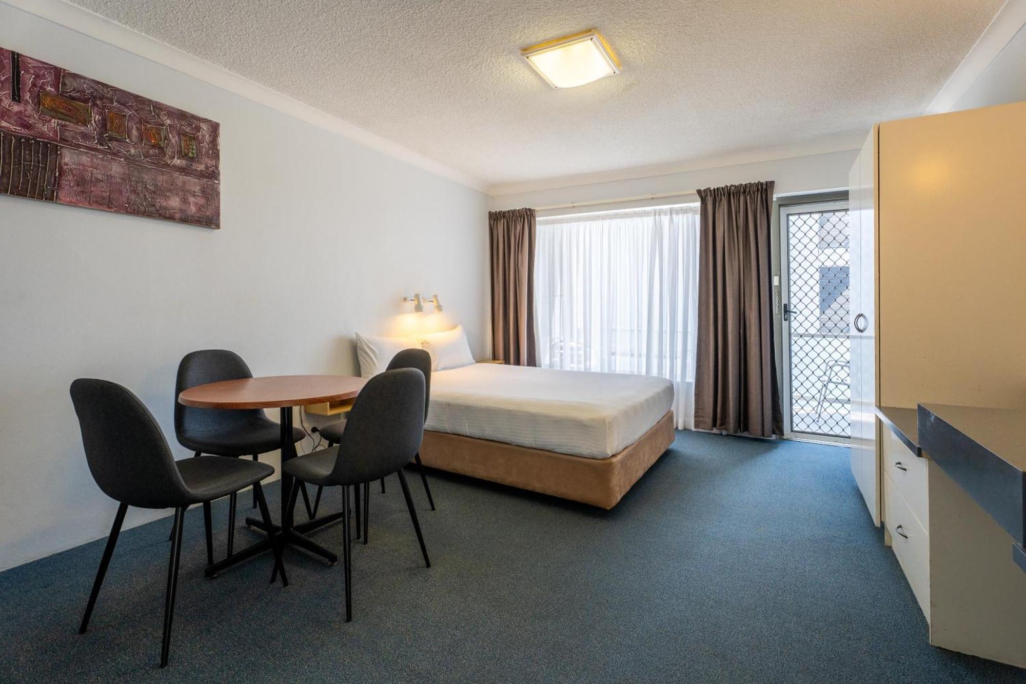 Port Aloha Motel Port Macquarie Exterior photo