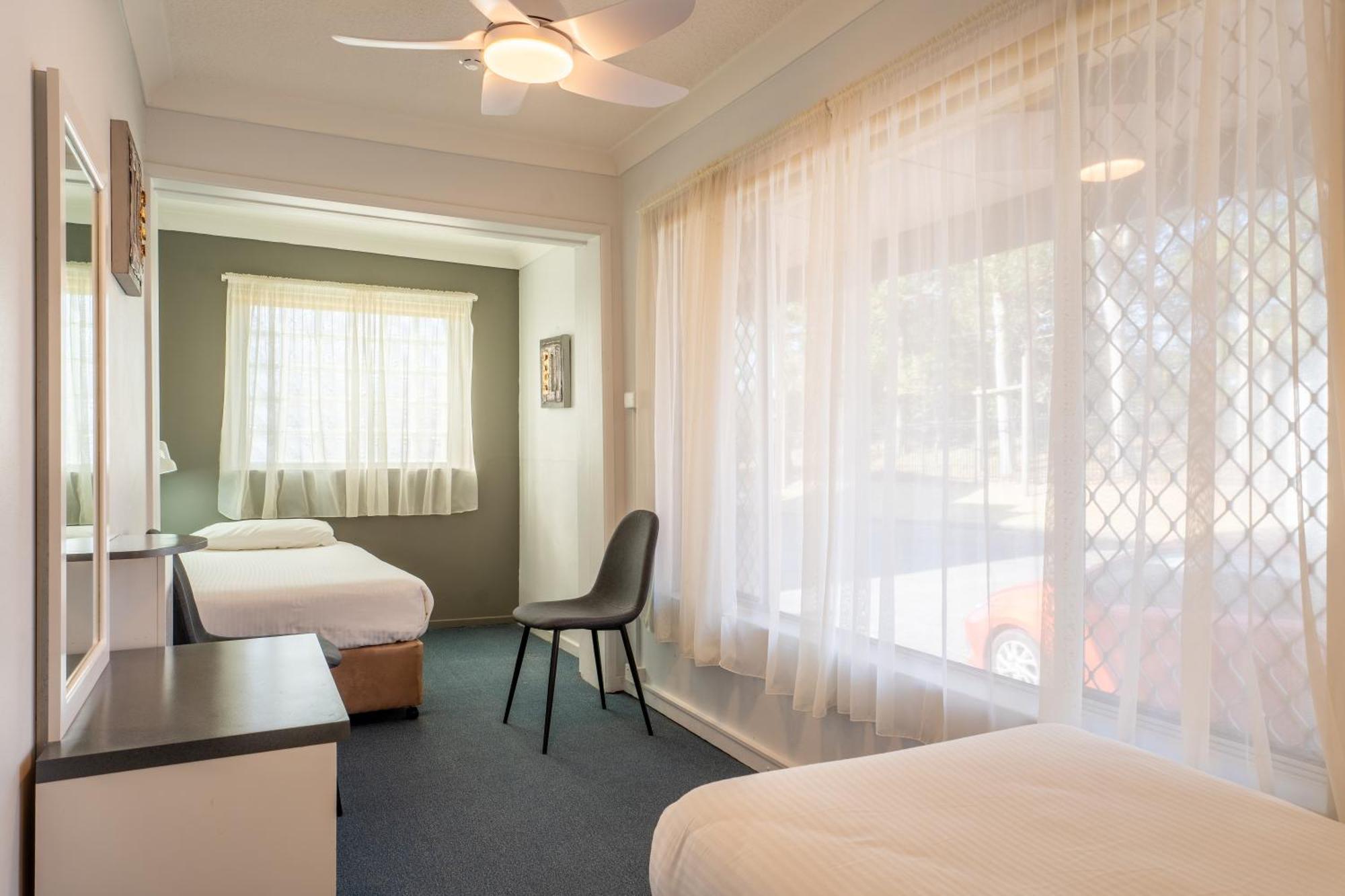 Port Aloha Motel Port Macquarie Exterior photo